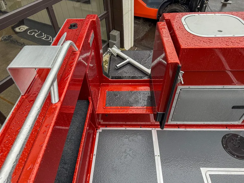 Slide: The Image of North River 23' Seahawk 2026 - 14