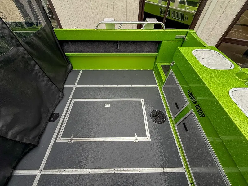 Slide: The Image of North River 22' Seahawk 2025 - 11