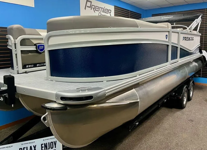 Slide: The Image of Premier 220 Sunscape 2025 - 0