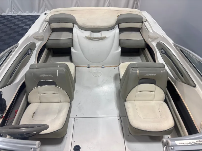 Slide: The Image of Sea Ray 200 Sport 2004 - 7