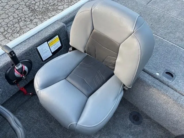 Slide: The Image of 2025 Tracker Bass Tracker Classic XL boat seat, gray upholstery, on deck. - 12