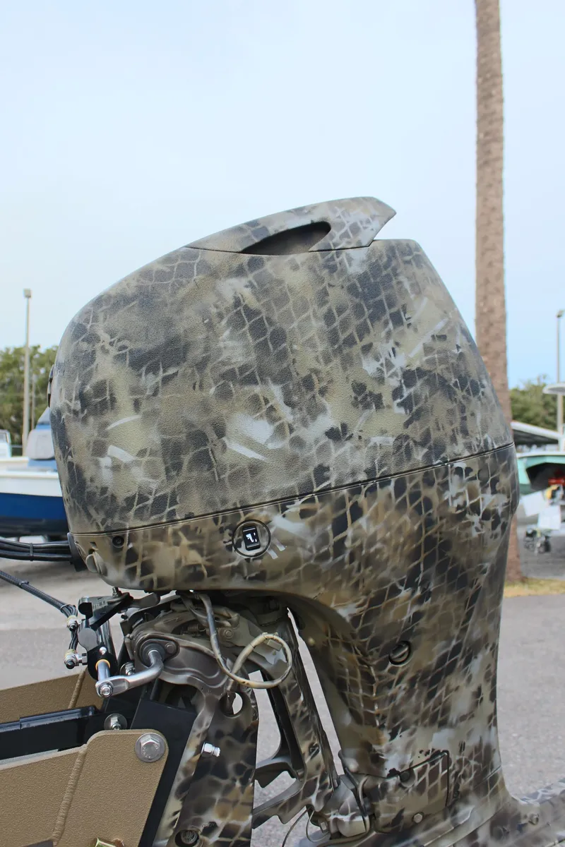 Slide: The Image of 2025 Excel 1860 F4 Shallow Water boat motor with camouflage pattern. - 9