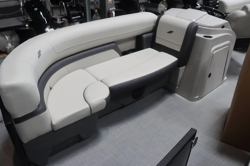 Slide: The Image of Starcraft EXS 1 2025 - 9