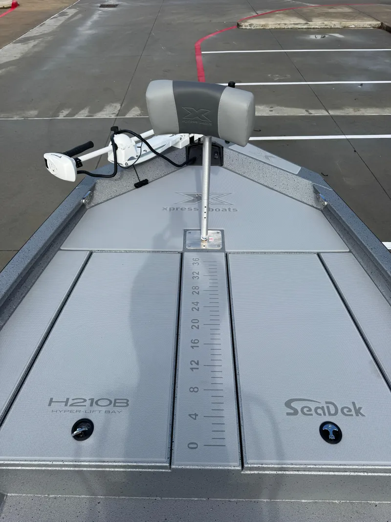 Slide: The Image of Xpress H210 BAY 2025 - 15