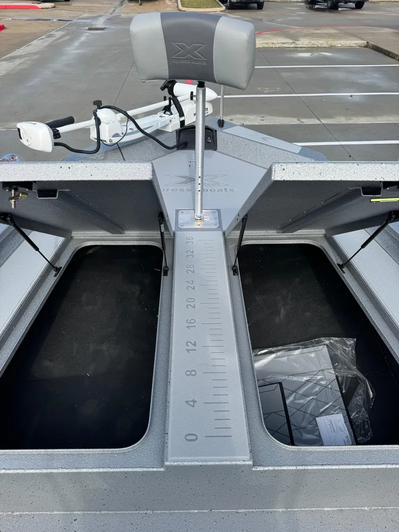 Slide: The Image of Xpress H210 BAY 2025 - 16