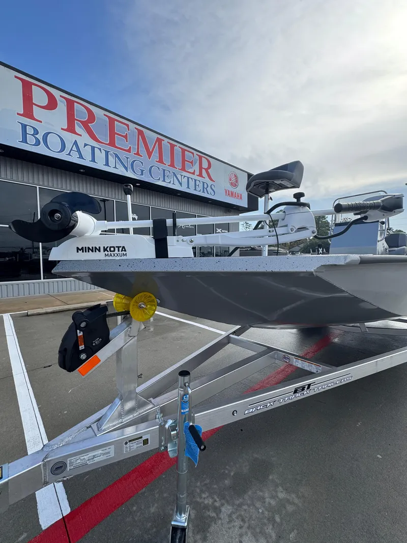 Slide: The Image of Xpress H210 BAY 2025 - 23