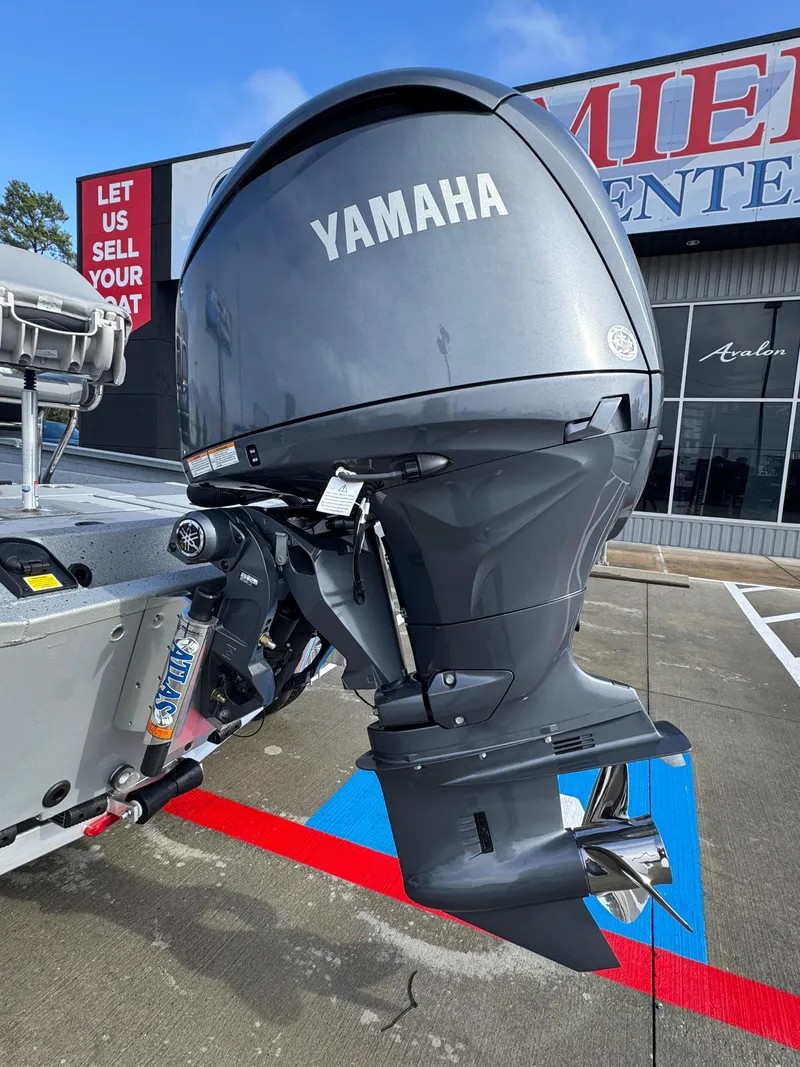 Slide: The Image of Xpress H210 BAY 2025 - 5