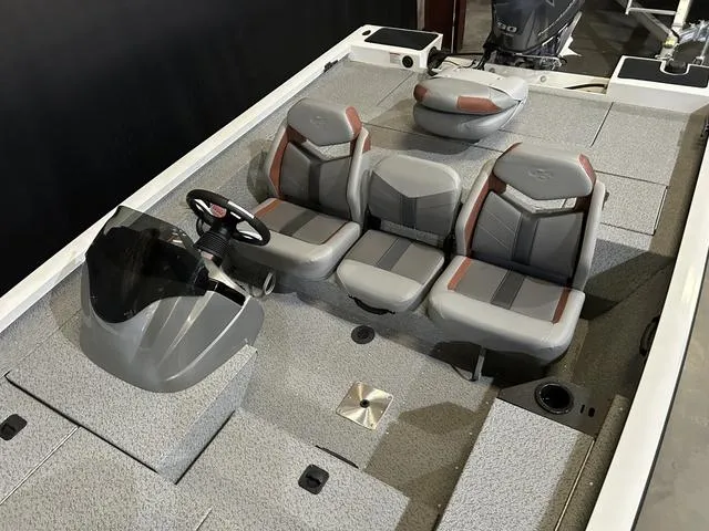 Slide: The Image of G3 Sportsman 1710 PFX W/ Yamaha 90 2024 - 10