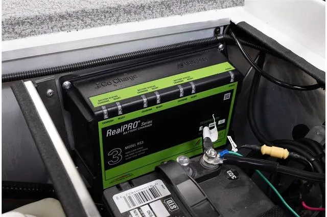 Slide: The Image of G3 Sportsman 1710 PFX W/ Yamaha 90 2024 - 16