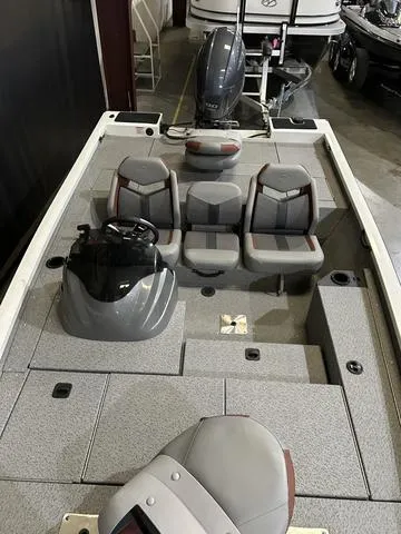 Slide: The Image of G3 Sportsman 1710 PFX W/ Yamaha 90 2024 - 9