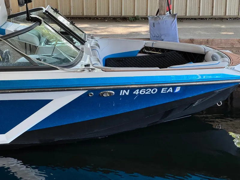 Slide: The Image of Nautique Super Air Nautique GS24 2018 - 51