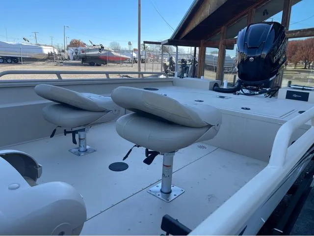 Slide: The Image of G3 Sportsman 2400 2025 - 6