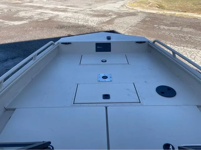 Slide: The Image of G3 Sportsman 2400 2025 - 8