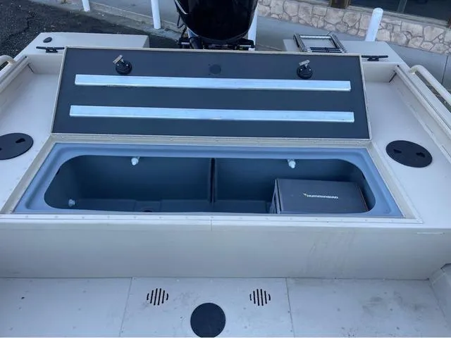 Slide: The Image of G3 Sportsman 2400 2025 - 9