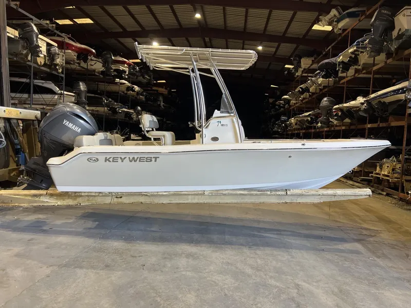 Slide: The Image of Key West Family Sportsman 189FS 2025 - 5