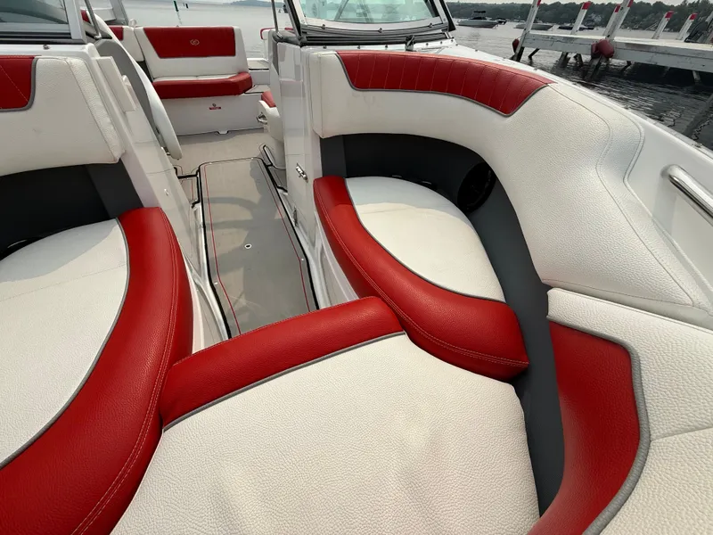 Slide: The Image of Cobalt 200S 2020 - 289