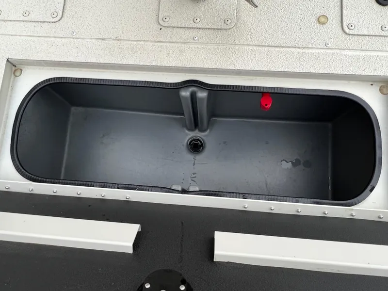 Slide: The Image of Ranger RB210 2024 - 28