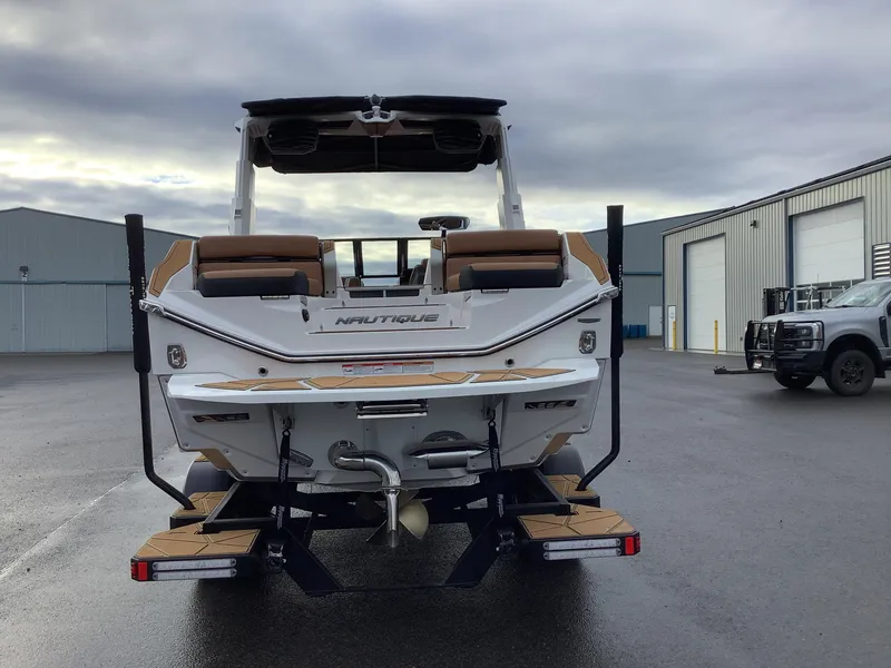 Slide: The Image of Nautique Super Air Nautique G25 Paragon 2025 - 3