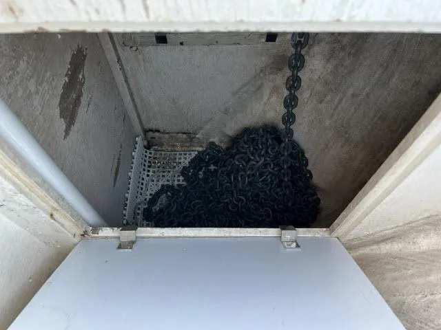 Slide: The Image of Grand Banks 38 Eastbay EX 1999 - 56