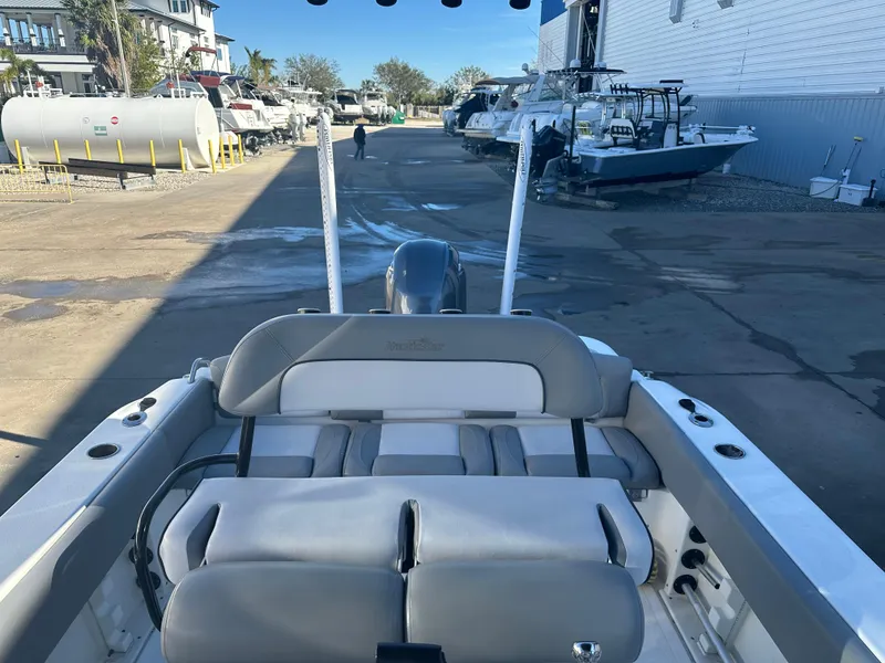 Slide: The Image of NauticStar Legacy 2302 2022 - 53