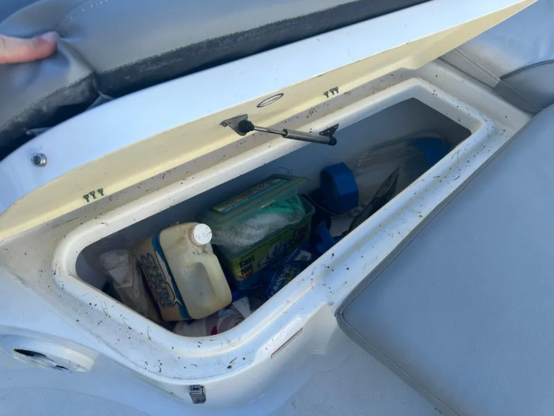 Slide: The Image of NauticStar Legacy 2302 2022 - 54