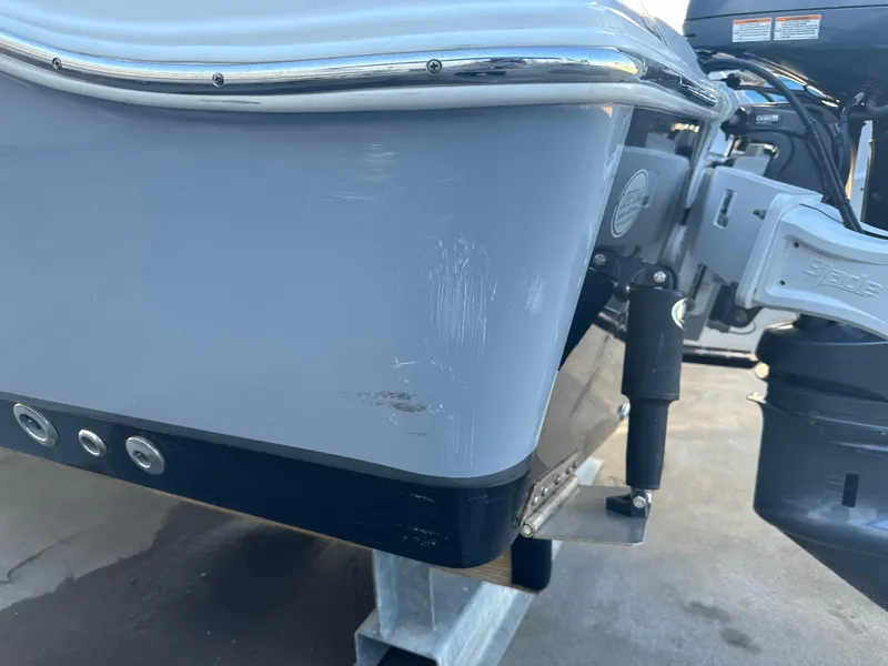 Slide: The Image of NauticStar Legacy 2302 2022 - 75