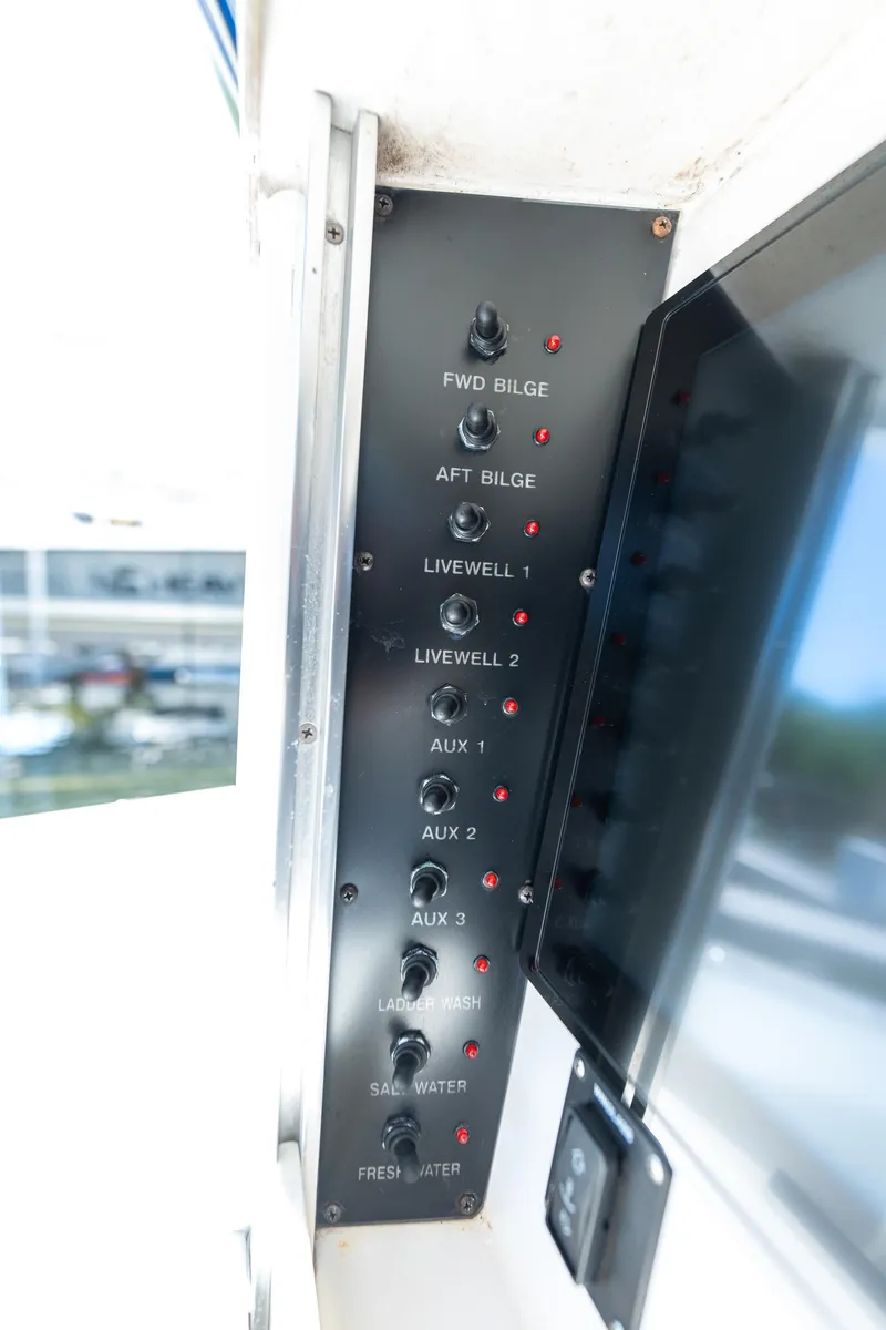 Slide: The Image of Bahama 34 2015 - 62