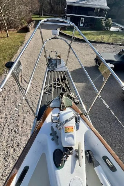 Slide: The Image of 1980 Kaiser Gale Force 34 sailboat bow with deck equipment and railings. - 12