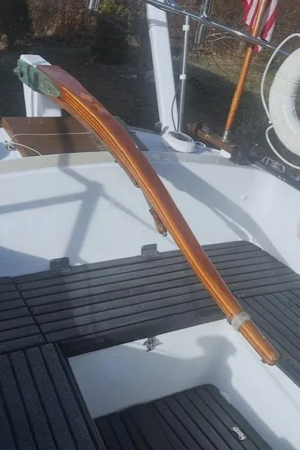 Slide: The Image of Wooden tiller on 1980 Kaiser Gale Force 34 sailboat deck. - 20