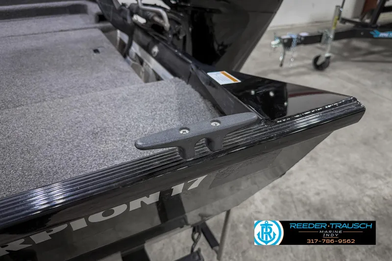 Slide: The Image of 2021 Lowe Skorpion 17 boat detail with Reeder-Trausch Marine logo. - 45
