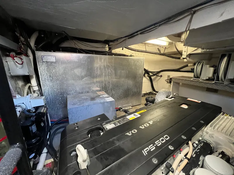 Slide: The Image of Regal 46 Sport Coupe 2014 - 132