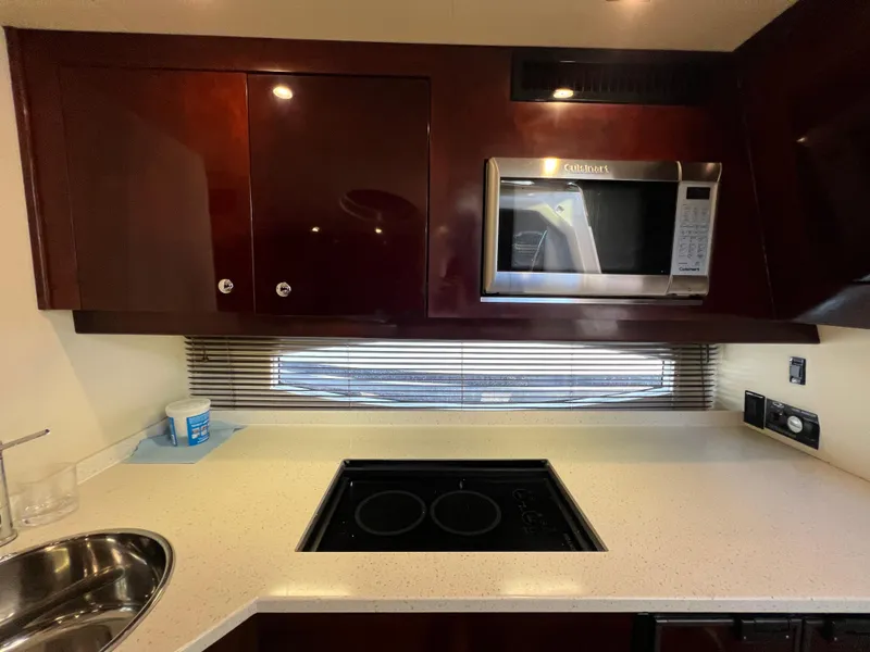 Slide: The Image of Regal 46 Sport Coupe 2014 - 97