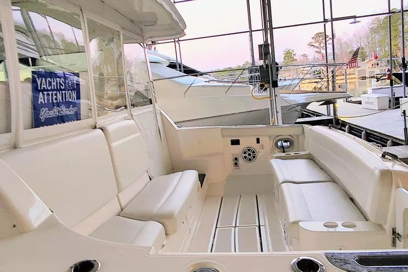 Slide: The Image of Aft Cockpit - 19