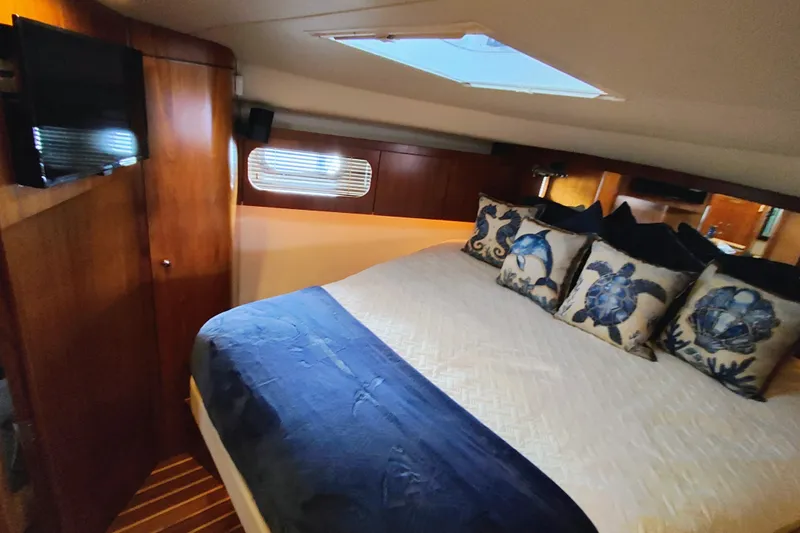 Slide: The Image of Mater Stateroom Port side view w 2nd Hanging Locker - 40