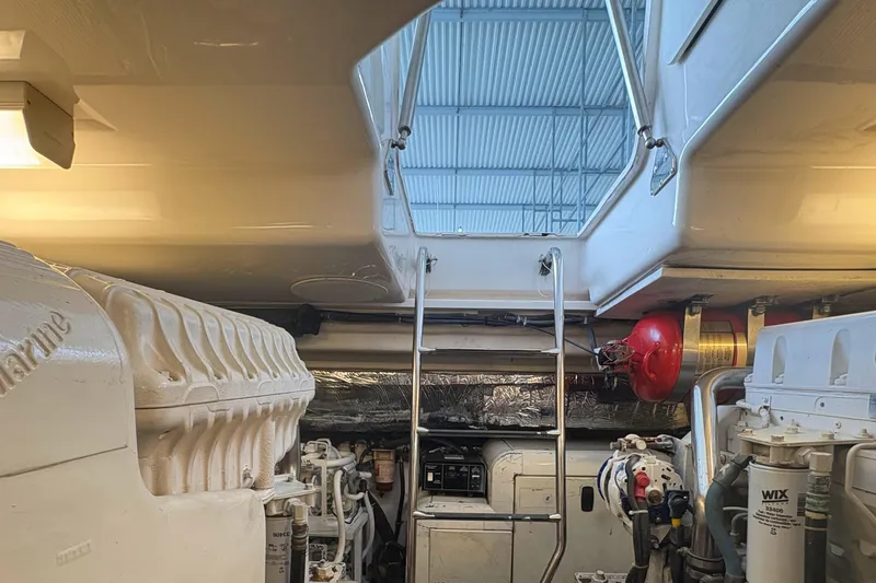 Slide: The Image of Engine room - 61