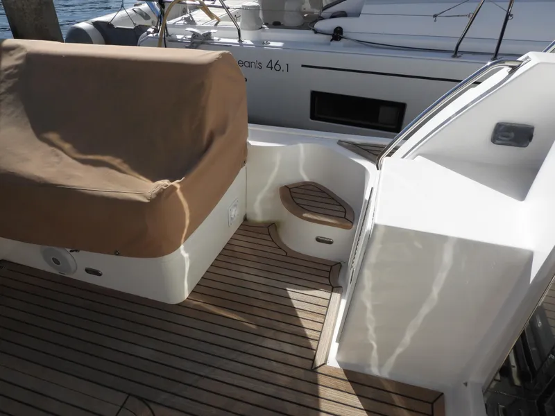 Slide: The Image of Grand Banks 46 Eastbay SX 2015 - 12