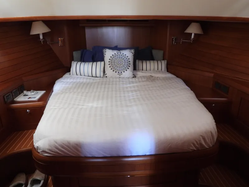 Slide: The Image of Grand Banks 46 Eastbay SX 2015 - 35