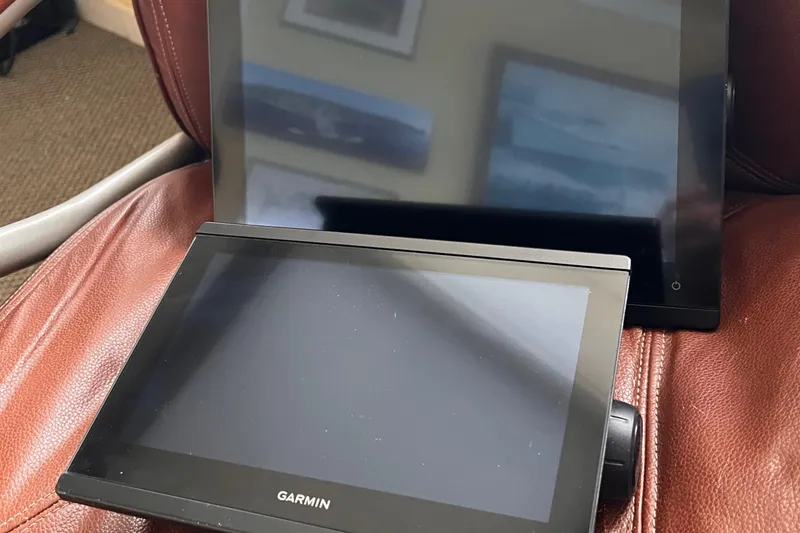 Slide: The Image of Garmin marine electronics on leather seat, Steiger Craft 23 Miami, 2016 model. - 27