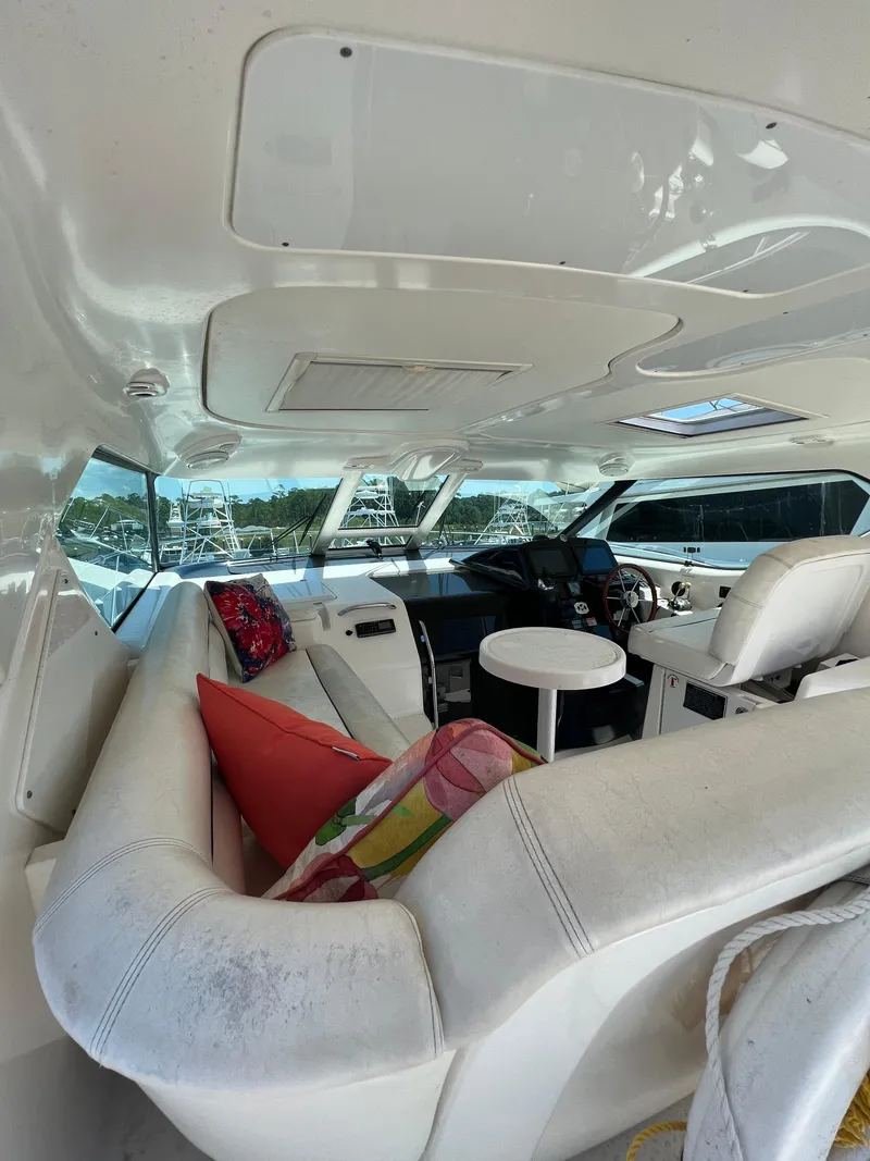 Slide: The Image of Tiara 4300 Sovran 2007 - 57