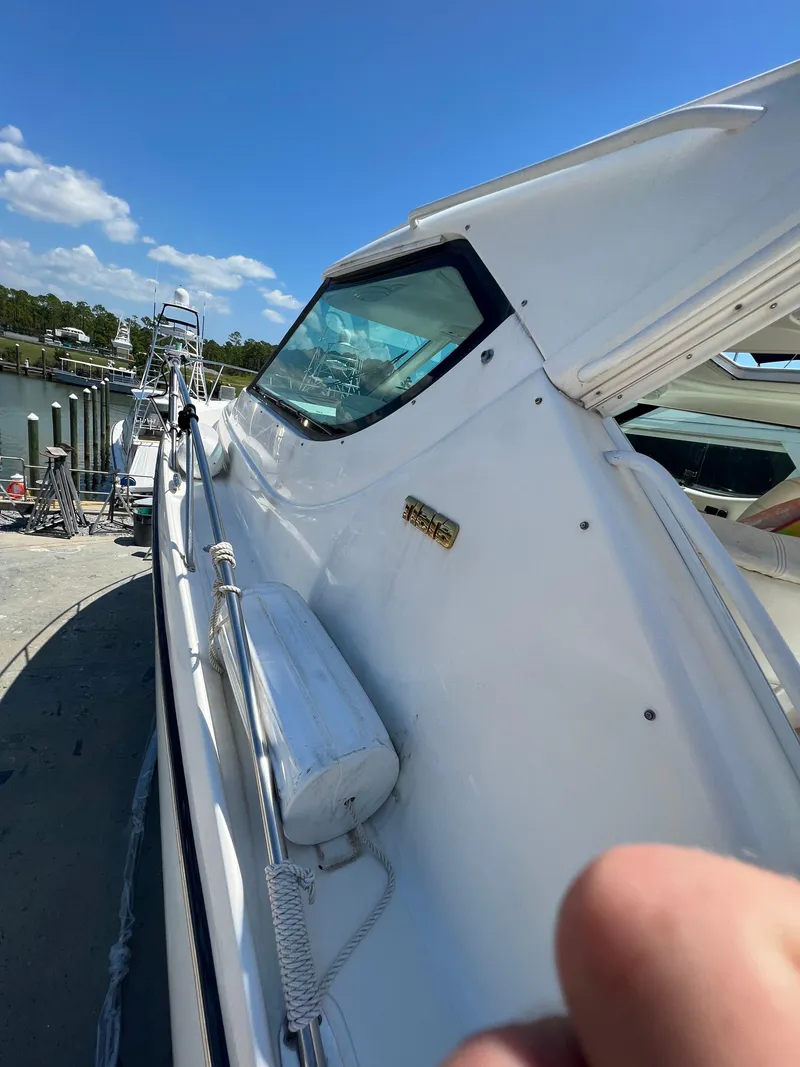 Slide: The Image of Tiara 4300 Sovran 2007 - 66