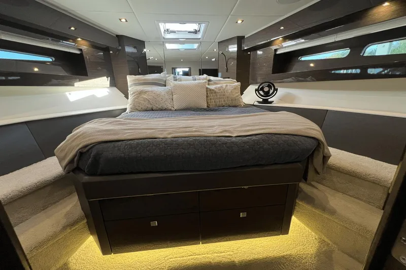 Slide: The Image of Cruisers 50 Cantius 2020 - 72