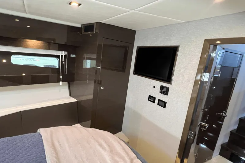 Slide: The Image of Cruisers 50 Cantius 2020 - 77