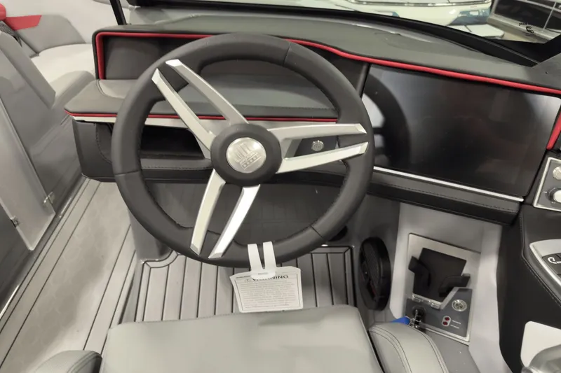 Slide: The Image of MasterCraft XT22 2025 - 27