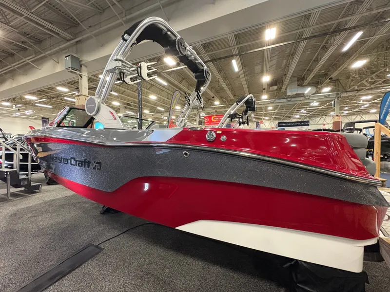 Slide: The Image of MasterCraft XT22 2025 - 53