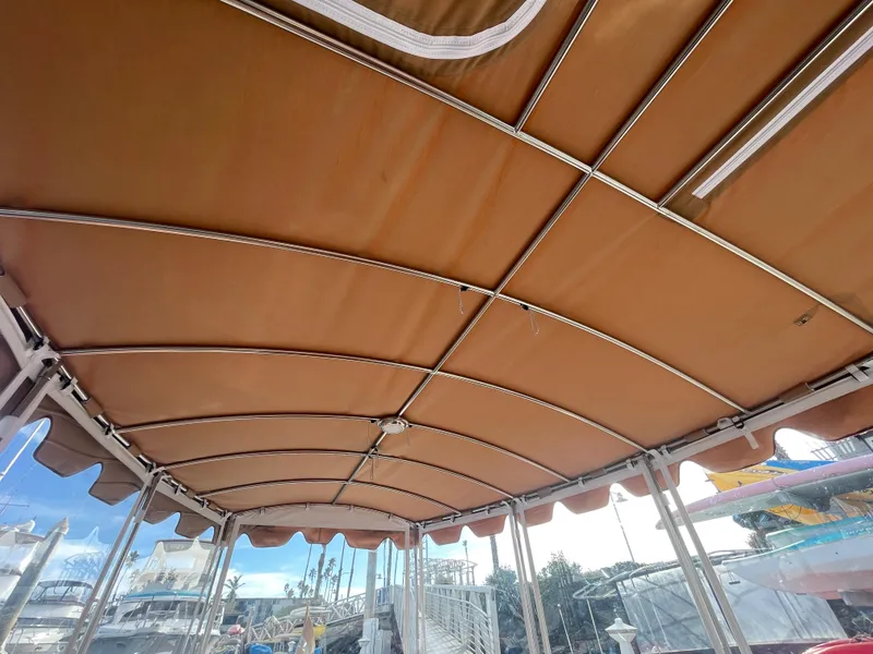 Slide: The Image of Interior view of 2018 Duffy Bay Island 22 boat canopy. - 10
