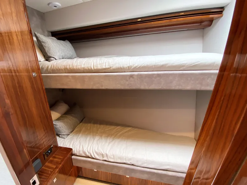 Slide: The Image of Bunk Room - 30