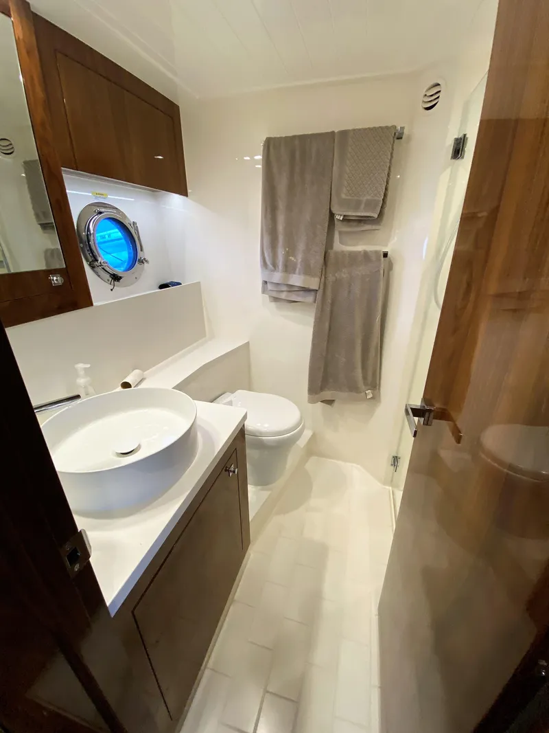 Slide: The Image of Master Head - 41