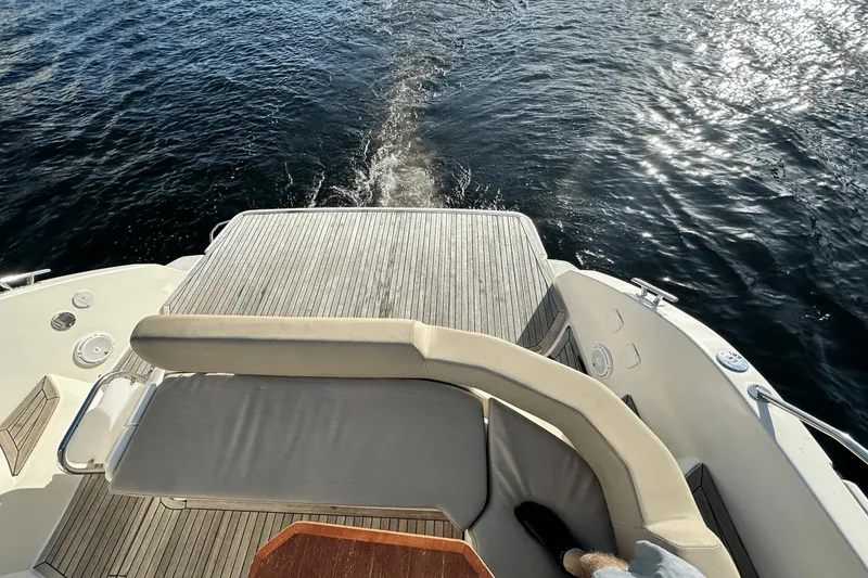 Slide: The Image of Azimut Atlantis 34 2014 - 17