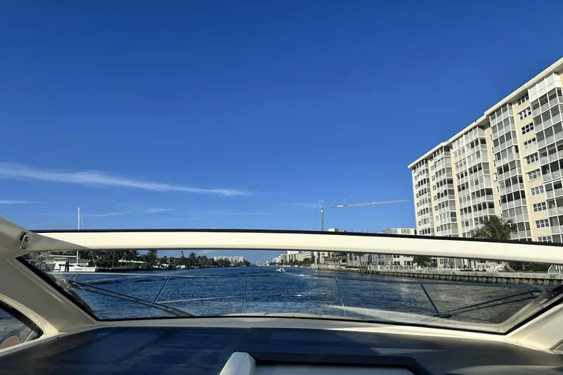 Slide: The Image of Azimut Atlantis 34 2014 - 30