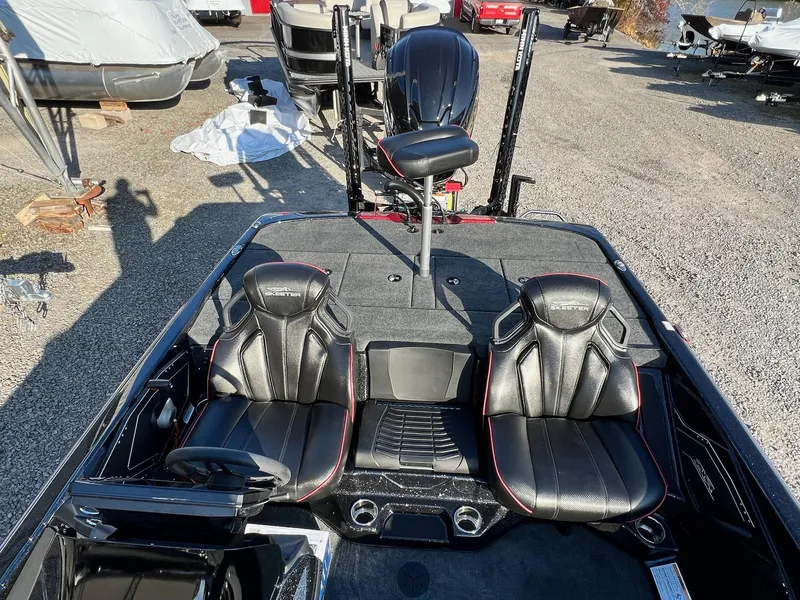 Slide: The Image of Skeeter ZXR20 2025 - 20